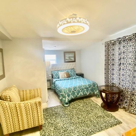 Villa Private Retreat Lake Worth Beach Exterior foto