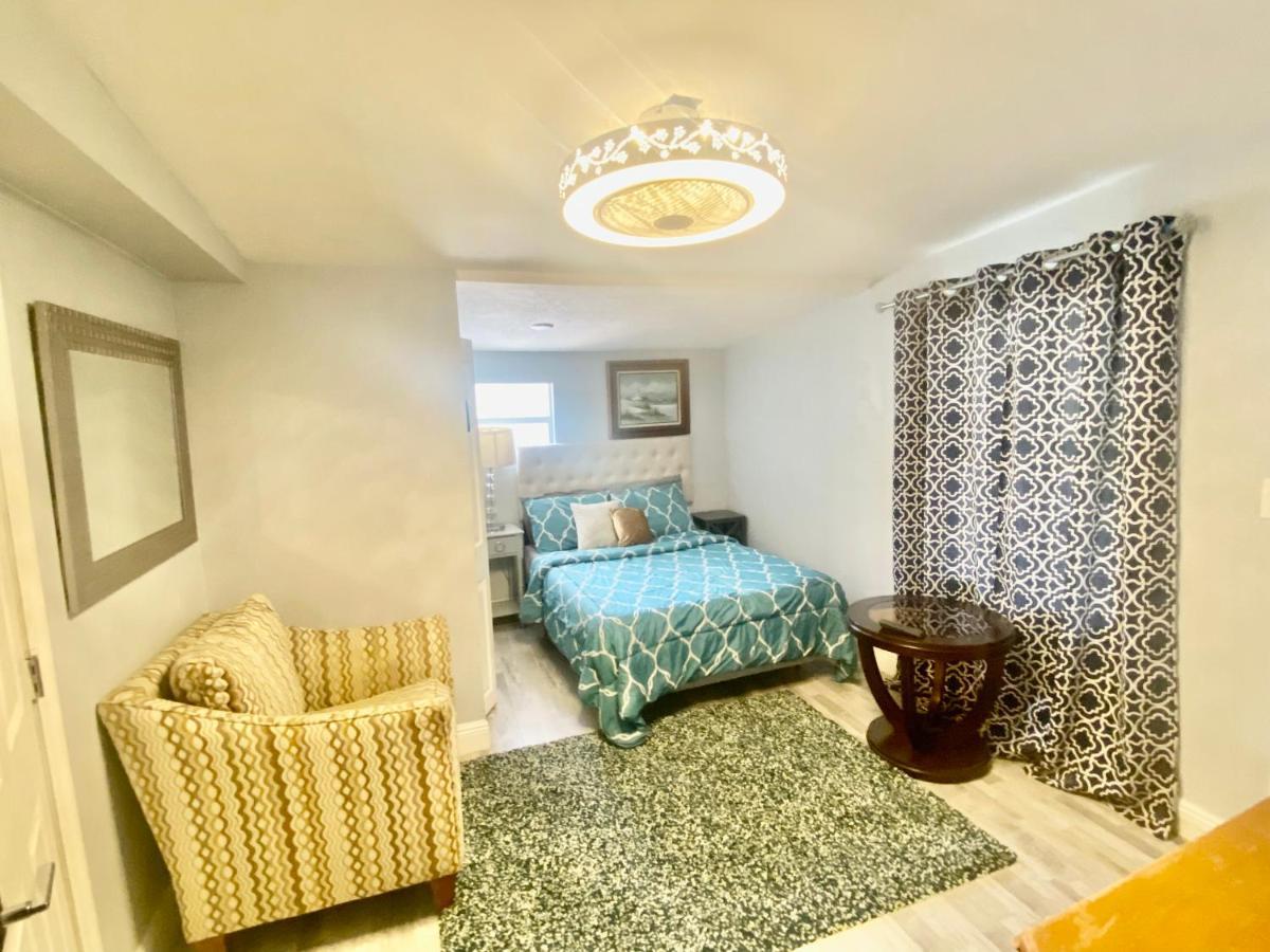 Villa Private Retreat Lake Worth Beach Exterior foto